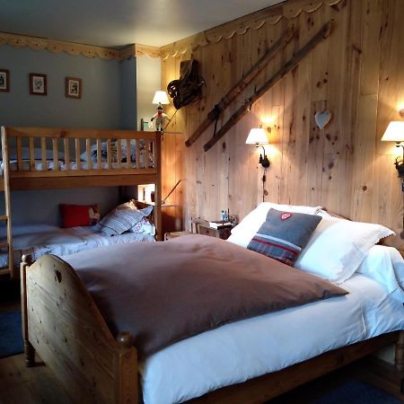カンパン La Grande Ourse Bed & Breakfast エクステリア 写真